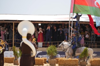 eventListBox
